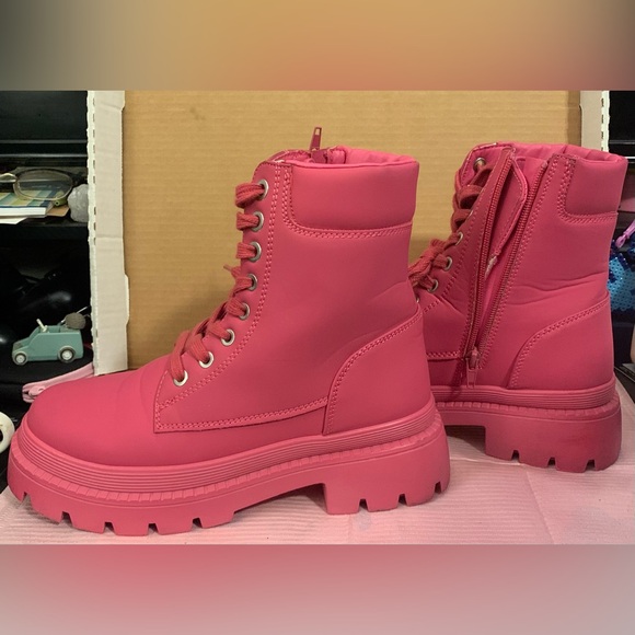 Hot Pink (Size US 7.5) Unisex Combat Boots - Picture 3 of 7